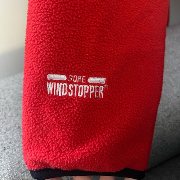 The North Face Summit Series Windstopper Fleece Jacket – Red/Black – XL - Picture 5 of 5